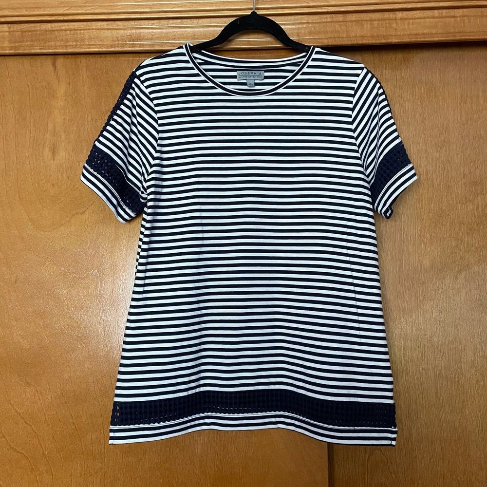 Joseph A. navy white striped short sleeve shirt size medium